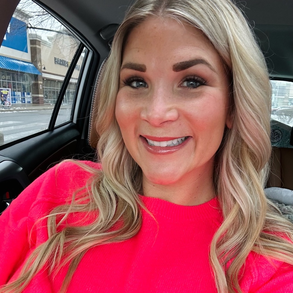 Meet your Posher, Jennifer